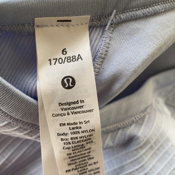 ❤️ Lululemon Ebb to Street Tank in Blue Linen Size 6 NWT - Picture 6 of 13